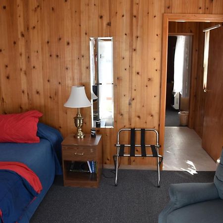 Zachar Bay Lodge Kodiak Ngoại thất bức ảnh
